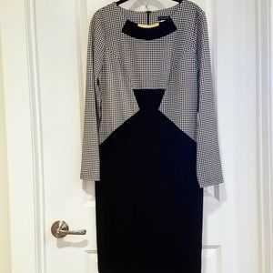 Contrast Print Dress